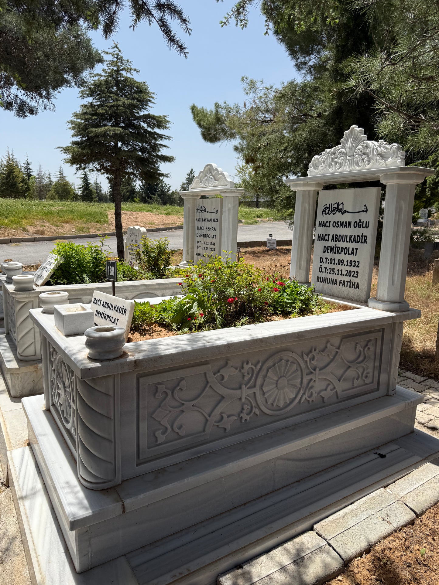 Kasımpatı İşlemeli Mezar Modeli