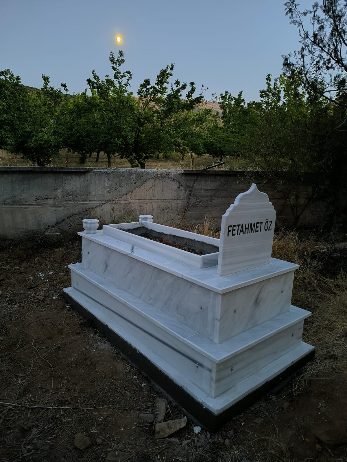 İki Katlı Sade Mezar Modeli