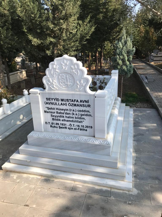 Kademeli İşlemeli Mezar Modeli